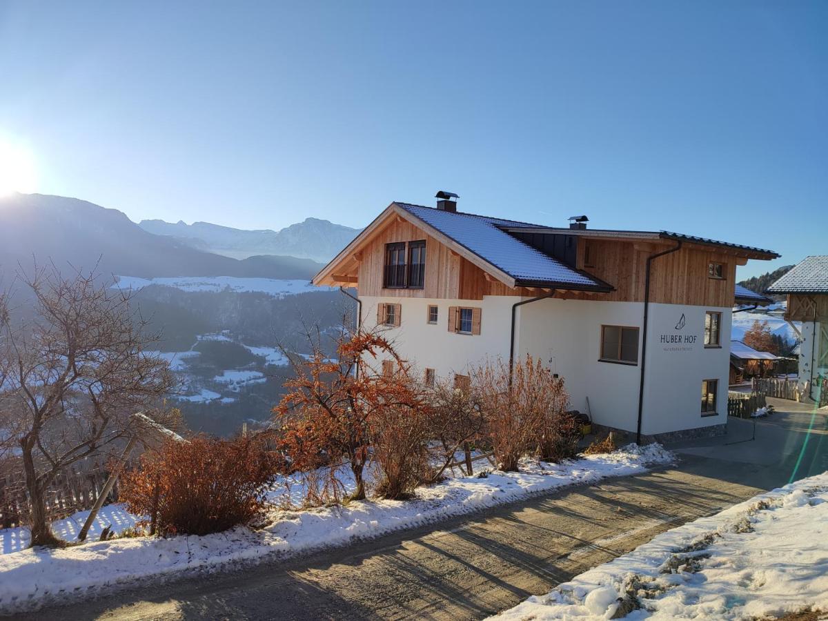 Huberhof Apartment Villandro Bagian luar foto