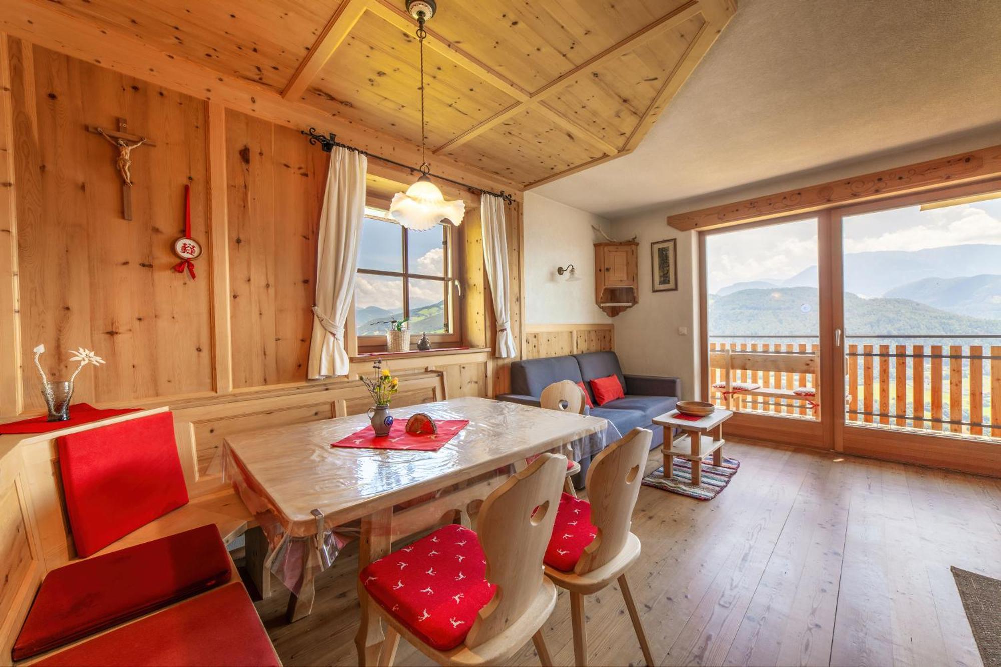 Huberhof Apartment Villandro Bagian luar foto
