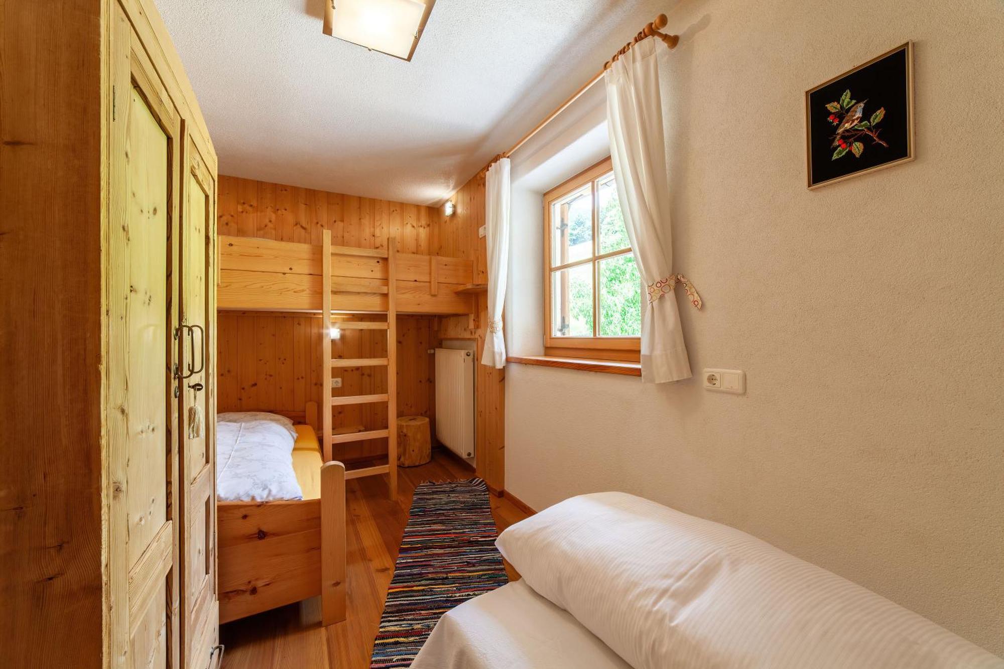 Huberhof Apartment Villandro Bagian luar foto