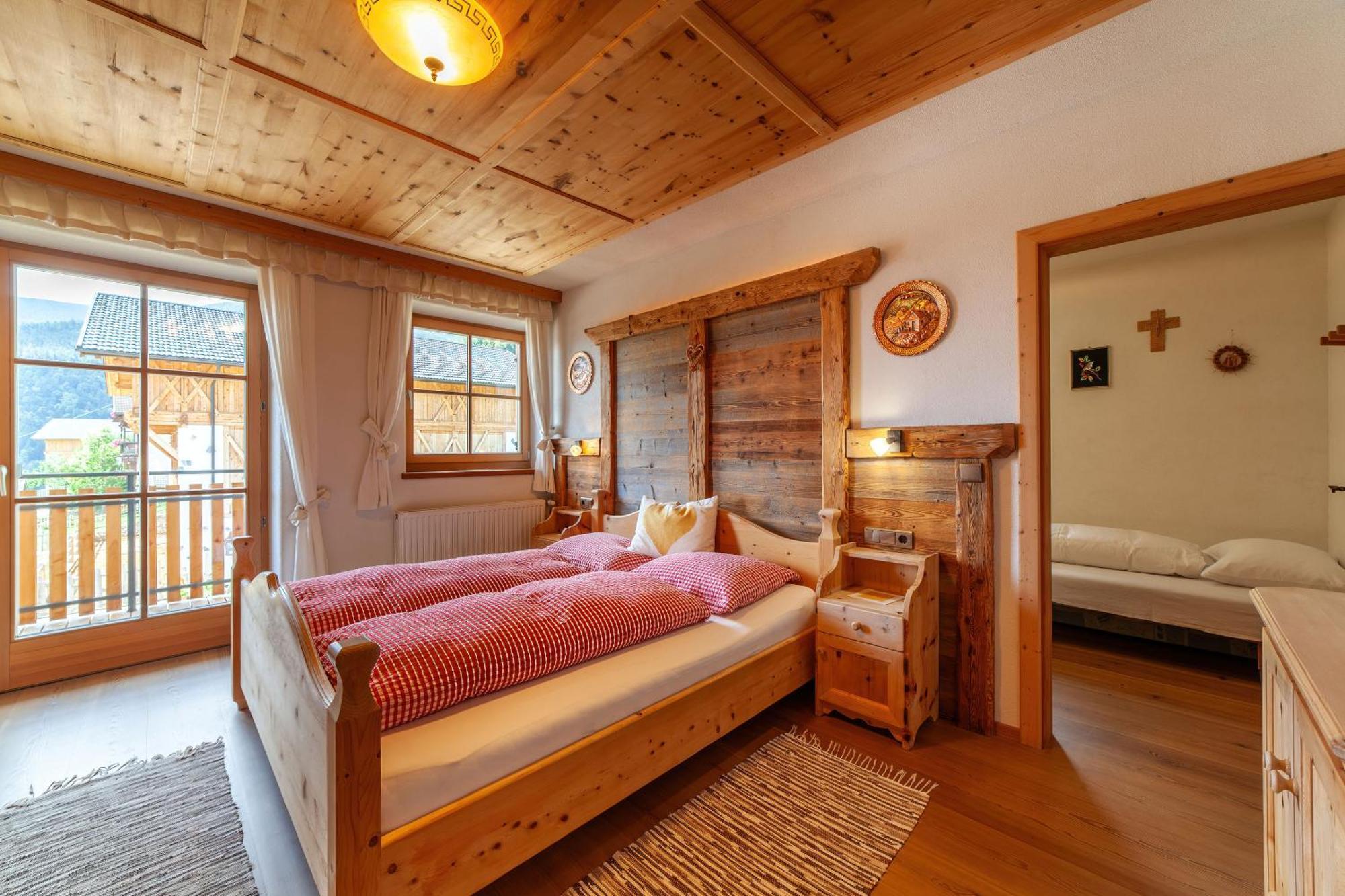 Huberhof Apartment Villandro Bagian luar foto